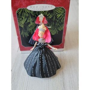 Hallmark 1998 Holiday Barbie collector series ornament Xmas glitter